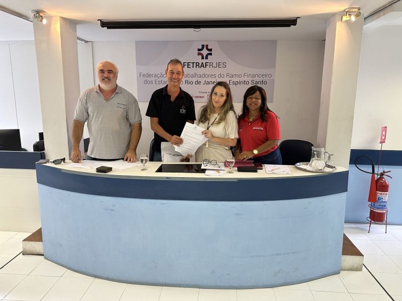 Sindicato se reune com Bradesco e Itaú para pedir a antecipação da Vacina da Gripe e a Vacinação contra a Dengue, dentre outras demandas